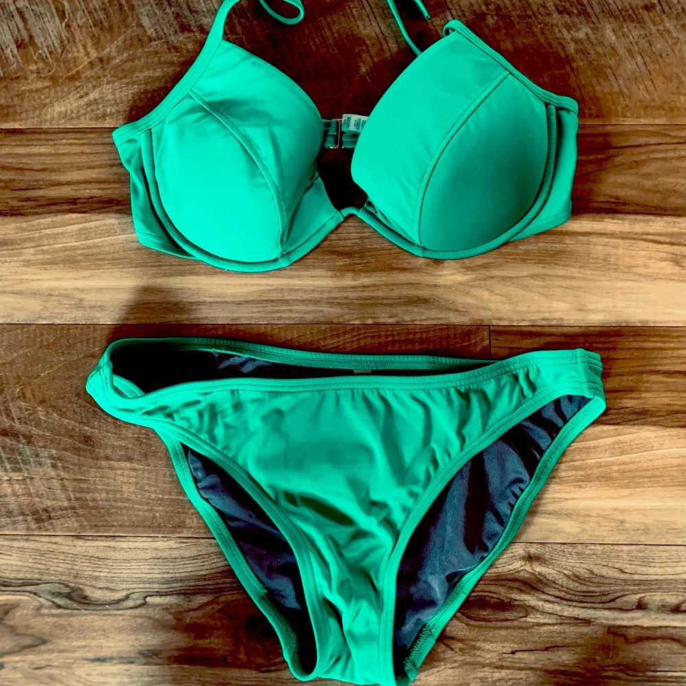 Women’s Victoria’s Secret bikini top & bottom